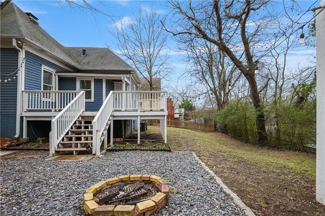 2891 Macaw NW Street, Atlanta, GA 30318