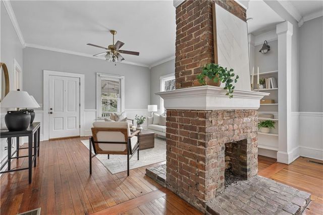 2891 Macaw NW Street, Atlanta, GA 30318