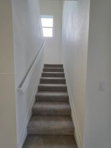 19571 SW 339 Terrace, Homestead, FL 33034