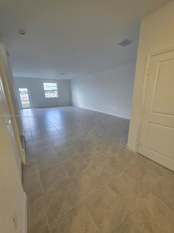 19571 SW 339 Terrace, Homestead, FL 33034