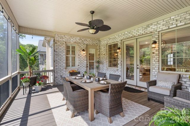 808 Brookberry Farm Circle, Winston Salem, NC 27106