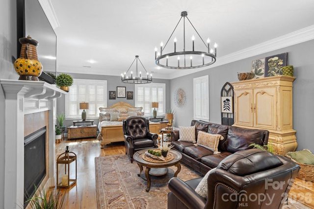 808 Brookberry Farm Circle, Winston Salem, NC 27106