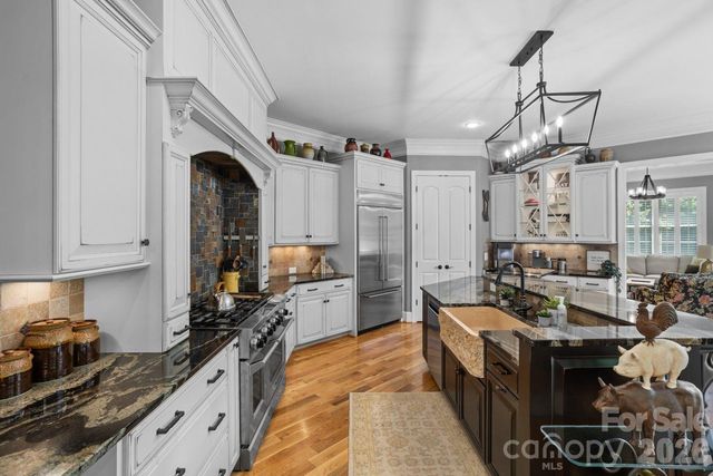808 Brookberry Farm Circle, Winston Salem, NC 27106