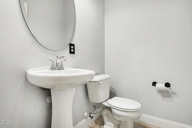 2810 Bedford Green Drive 305, Raleigh, NC 27604