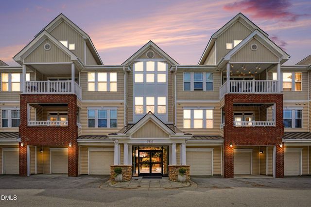 2810 Bedford Green Drive 305, Raleigh, NC 27604