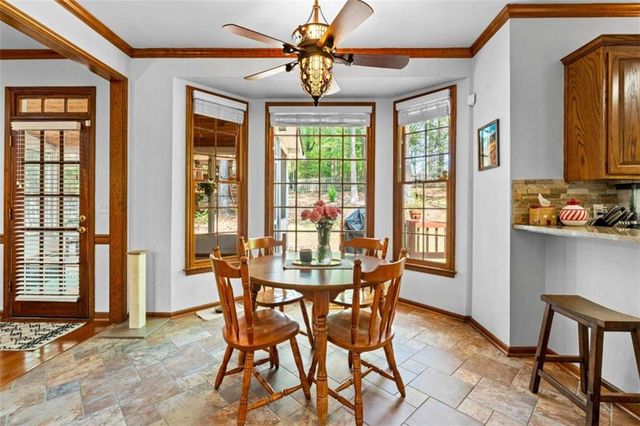 215 Highview Trace, Fayetteville, GA 30215