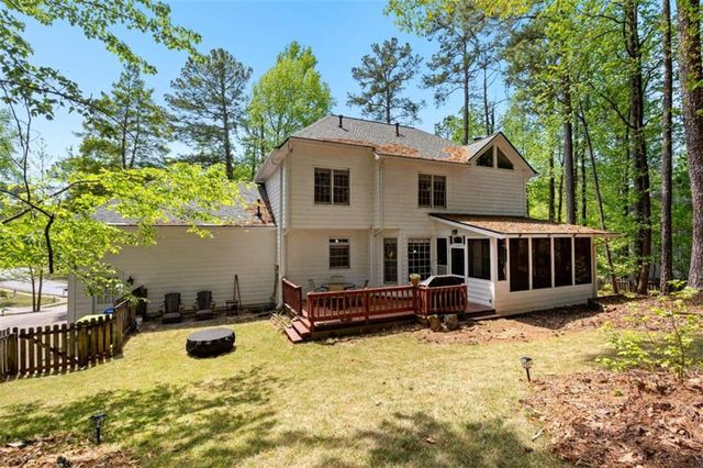 215 Highview Trace, Fayetteville, GA 30215