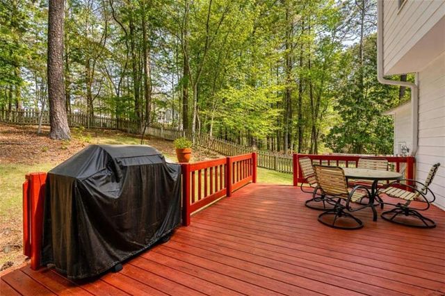 215 Highview Trace, Fayetteville, GA 30215