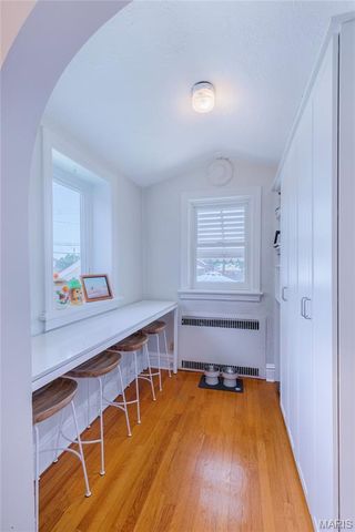 5408 Tholozan Avenue, St Louis, MO 63109