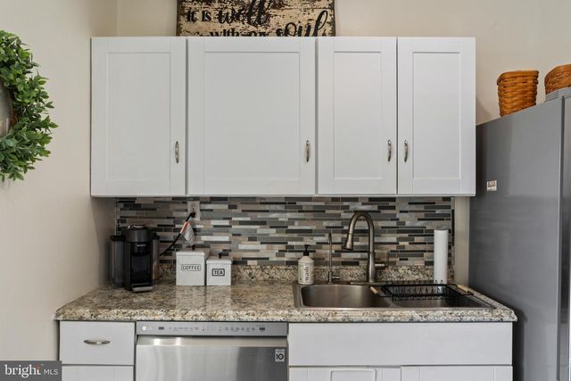 404 CANAL ST, Lebanon, PA 17046