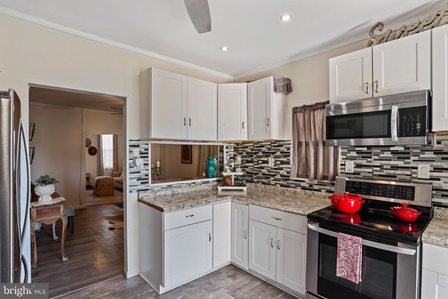 404 CANAL ST, Lebanon, PA 17046