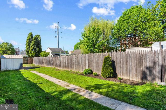 404 CANAL ST, Lebanon, PA 17046