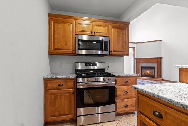 1274 BAYPORT TERRACE, Green Bay, WI 54313