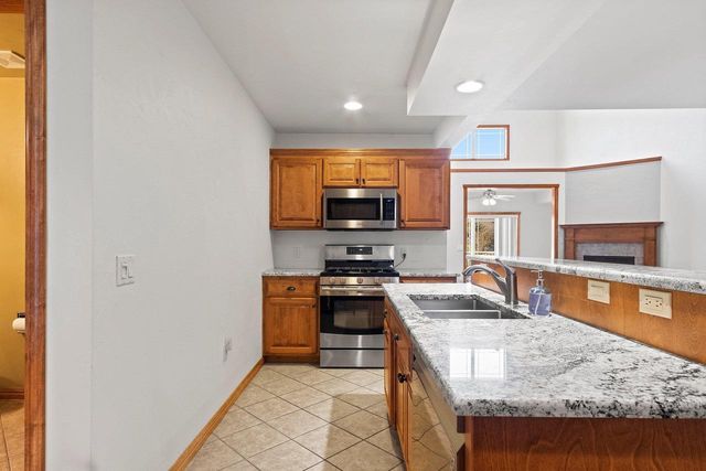 1274 BAYPORT TERRACE, Green Bay, WI 54313