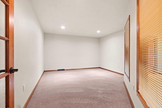 1274 BAYPORT TERRACE, Green Bay, WI 54313