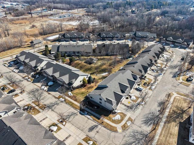 1274 BAYPORT TERRACE, Green Bay, WI 54313