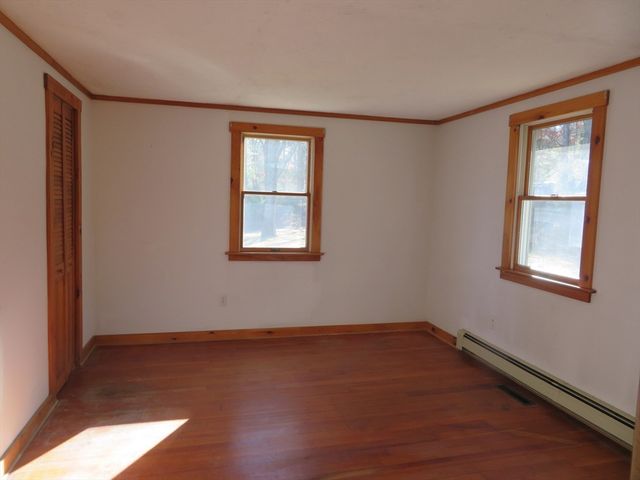 103 King Philip Rd, Norton, MA 02766