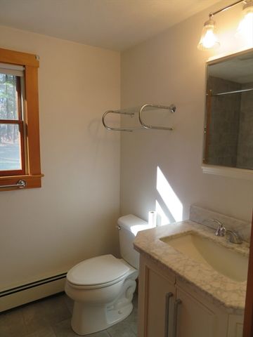 103 King Philip Rd, Norton, MA 02766