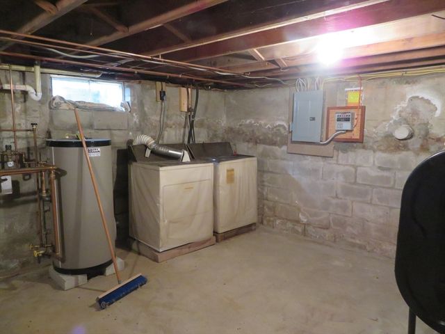 103 King Philip Rd, Norton, MA 02766