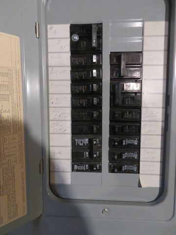 103 King Philip Rd, Norton, MA 02766