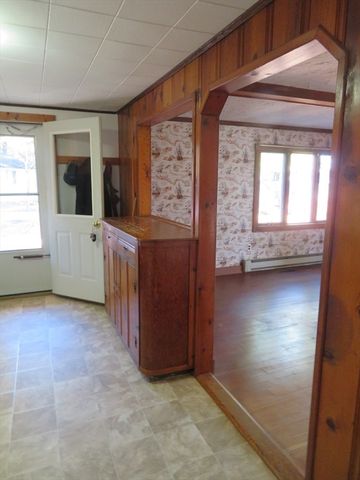 103 King Philip Rd, Norton, MA 02766