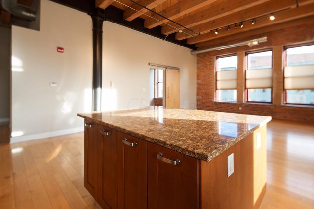 150 E Main Street, 304, Columbus, OH 43215