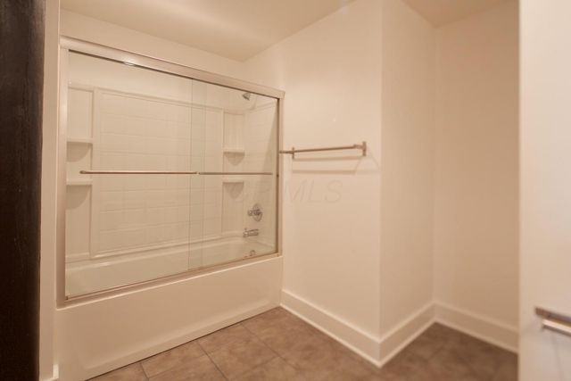 150 E Main Street, 304, Columbus, OH 43215