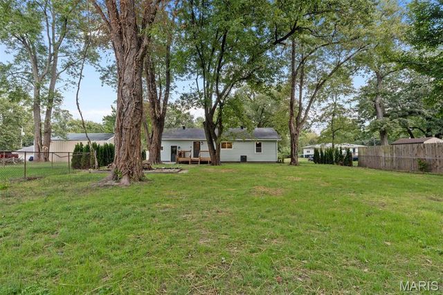 301 Edgewood Drive, Belleville, IL 62223