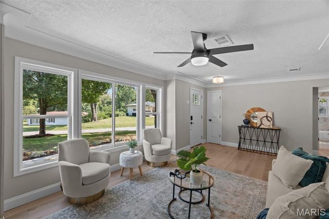 301 Edgewood Drive, Belleville, IL 62223
