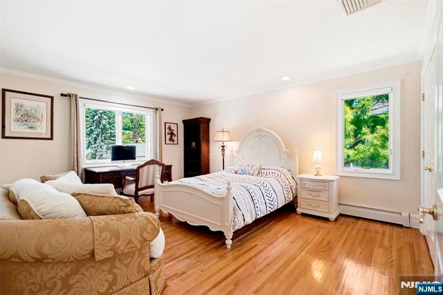 18 Henmar Drive, Closter, NJ 07624