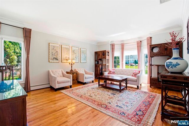 18 Henmar Drive, Closter, NJ 07624