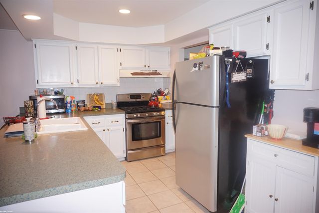 40298 Sandy Drive, Clinton Township, MI 48038