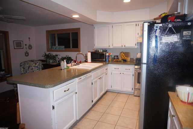 40298 Sandy Drive, Clinton Township, MI 48038