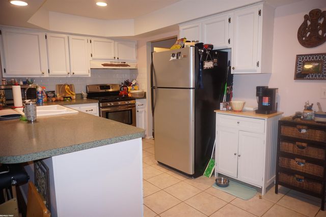 40298 Sandy Drive, Clinton Township, MI 48038