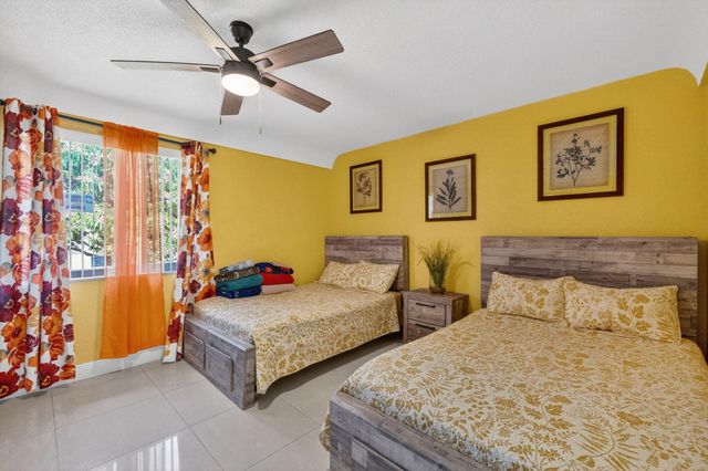 6980 NW 6th Street, Plantation, FL 33317