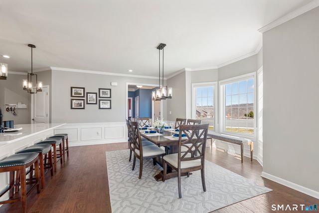 731 Championship Drive 731, Oxford, CT 06478