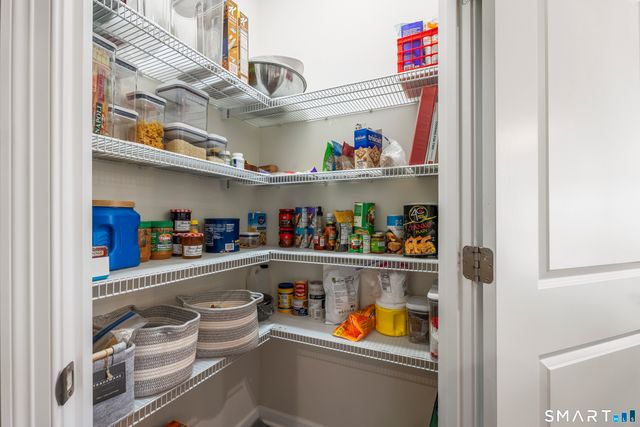 731 Championship Drive 731, Oxford, CT 06478