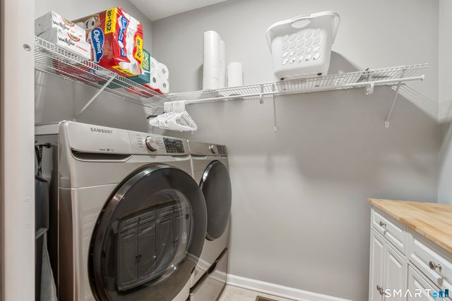 731 Championship Drive 731, Oxford, CT 06478