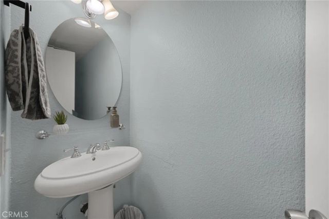 2773 Pine Creek, Fullerton, CA 92835
