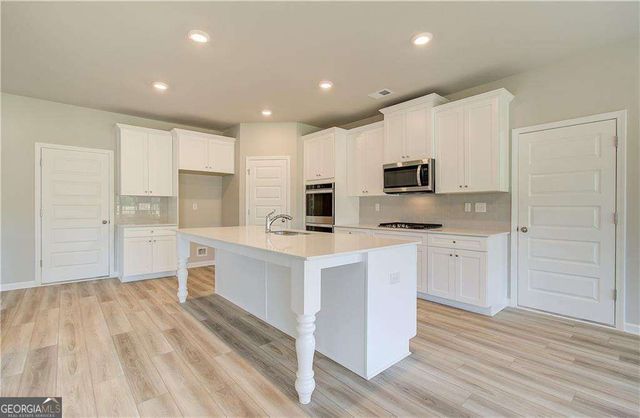 120 Haverling Pass, Hampton, GA 30252