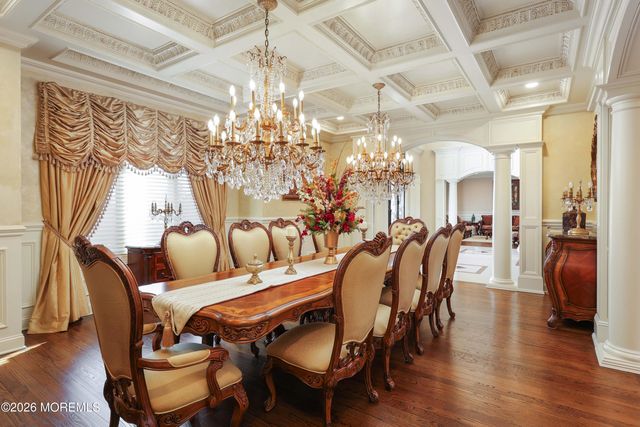 19 Embry Farm Road, Marlboro, NJ 07746