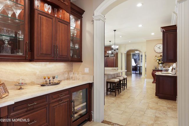 19 Embry Farm Road, Marlboro, NJ 07746