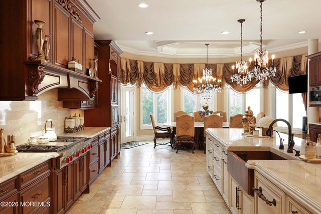 19 Embry Farm Road, Marlboro, NJ 07746