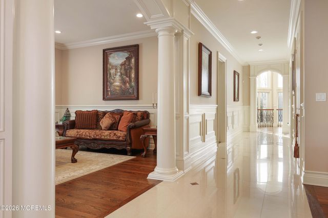 19 Embry Farm Road, Marlboro, NJ 07746