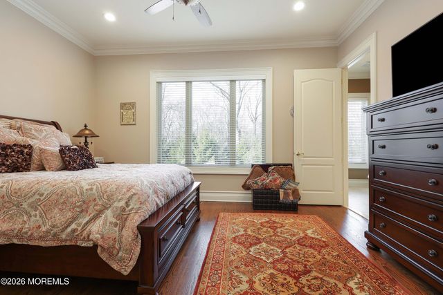 19 Embry Farm Road, Marlboro, NJ 07746