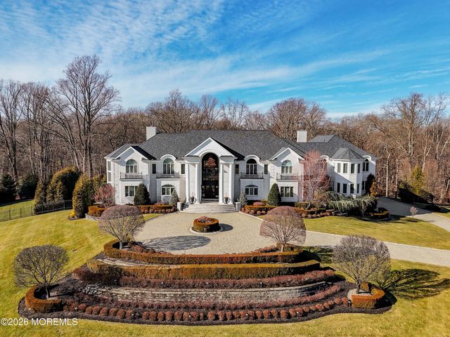 19 Embry Farm Road, Marlboro, NJ 07746