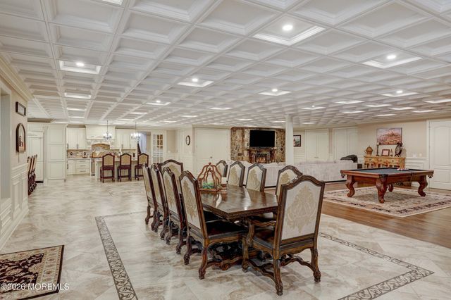 19 Embry Farm Road, Marlboro, NJ 07746