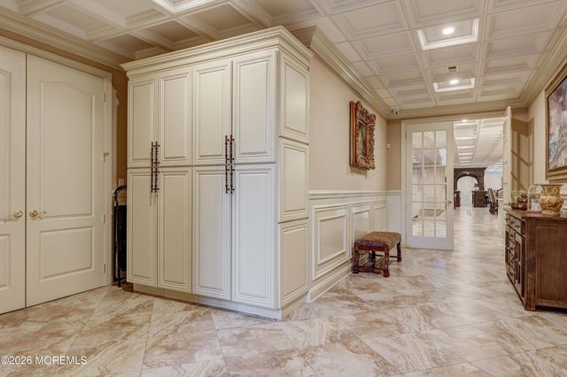 19 Embry Farm Road, Marlboro, NJ 07746