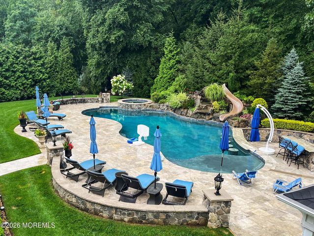 19 Embry Farm Road, Marlboro, NJ 07746