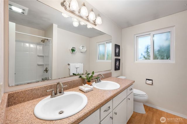 2037 NE Ridgewood Drive, Poulsbo, WA 98370